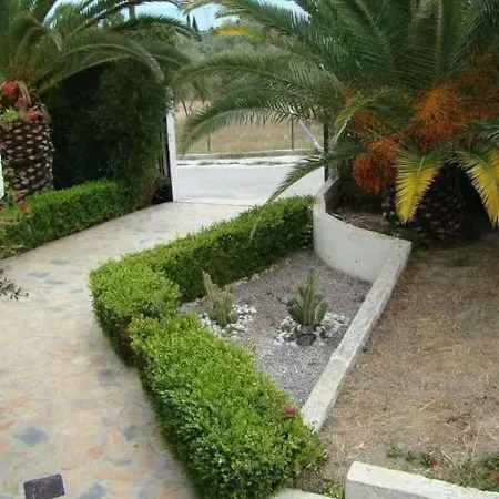 Mit Garten By Interhome * Erétria