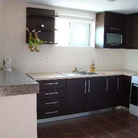Apartamento Mit Garten By Interhome Erétria
