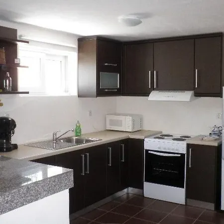 Mit Garten By Interhome Apartamento