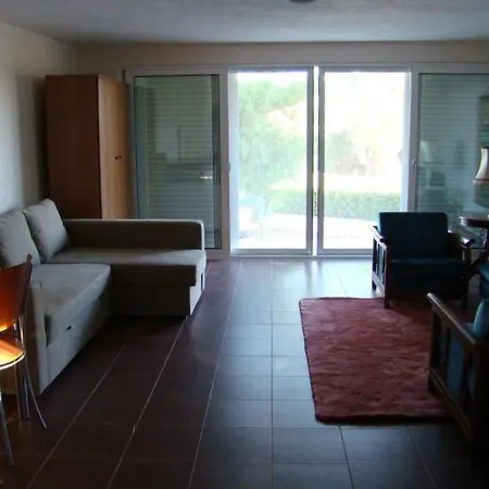 Mit Garten By Interhome Apartamento Erétria